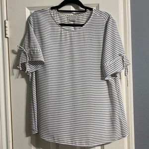 Van Heusen Casual Top with cute sleeve detail